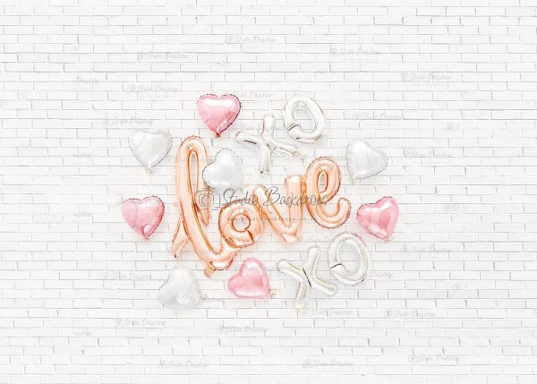 HEART37 Brick Wall Love Balloons