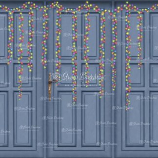 C94 String Lights on Blue Christmas Door