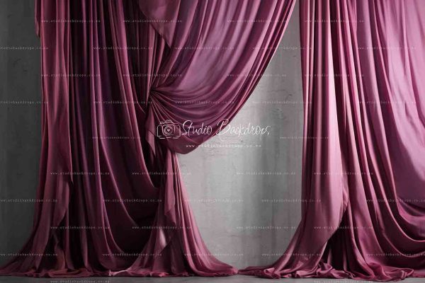 WALL70 Dreamy Drapes