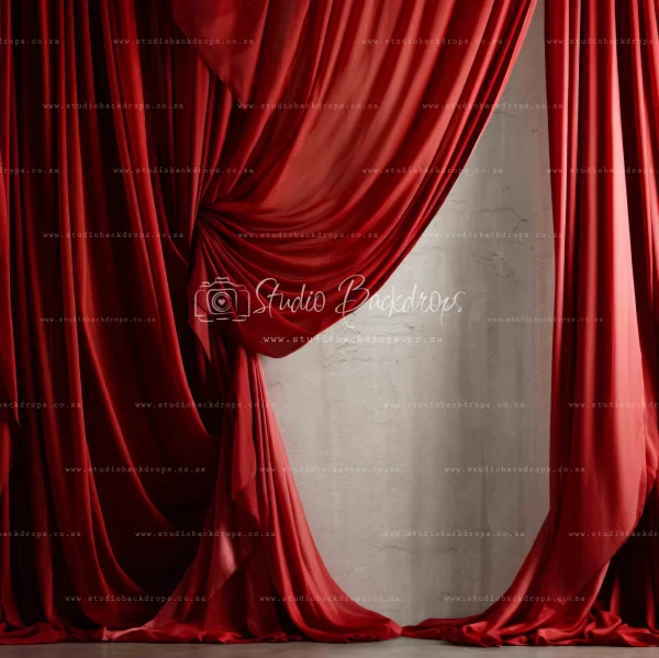 WALL71 Red Drapes SQ