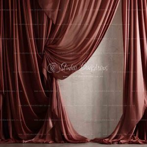 WALL73 Grand Drapes SQ