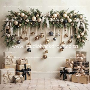 C157 Jingle Bell Garland